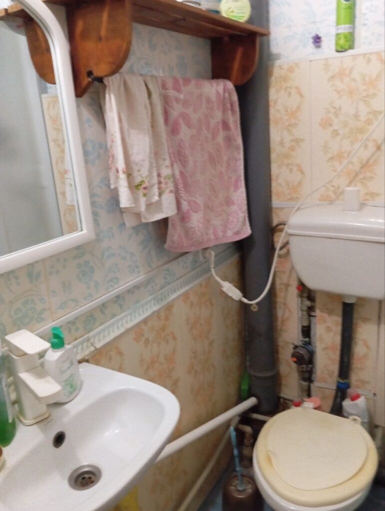 Фото № 1088 Продается 1 комнатная квартира (Чешка) по ул. Горняцкой, центр.