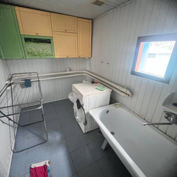 Фото Продам полдома р-н площади Ленина, отдельный вход.