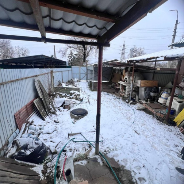 Фото Продам полдома р-н площади Ленина, отдельный вход.