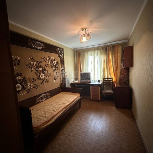 Фото Продам 3к кв. Гаевого 6