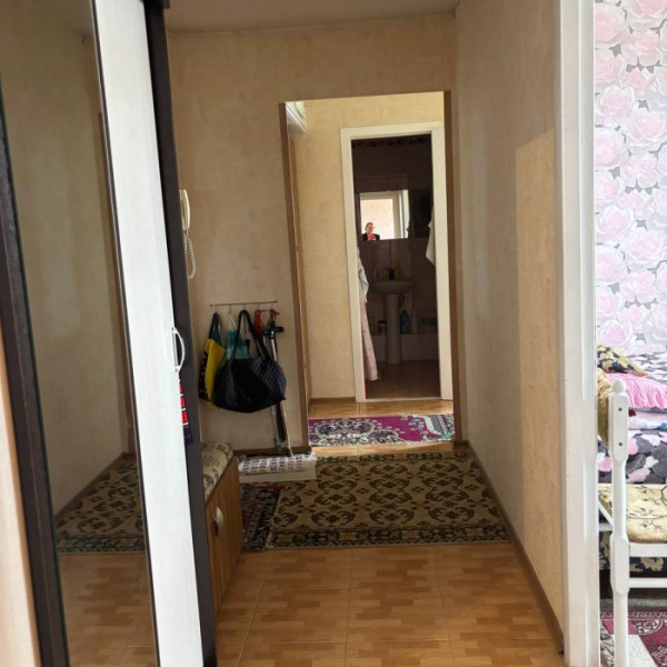 Фото Продам 2к на восточных кварталах