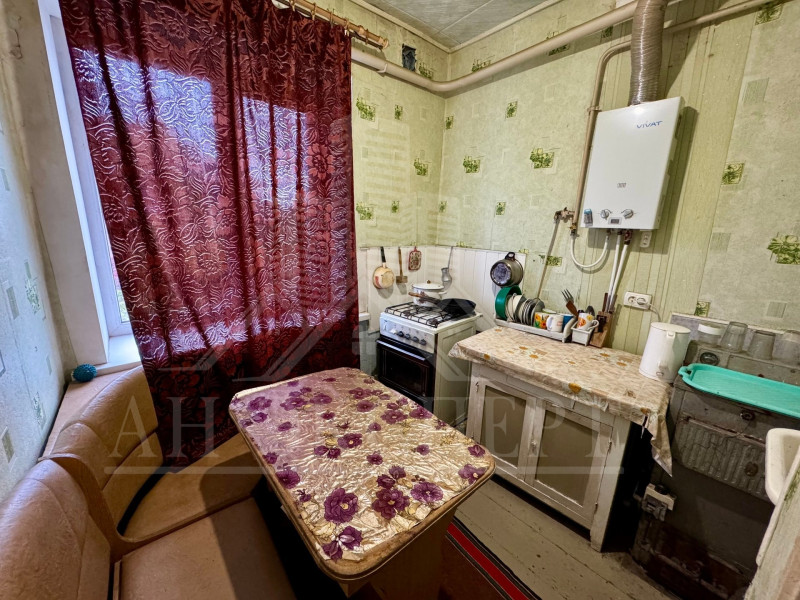 Фото СДАМ 3-Х КОМНАТНУЮ КВАРТИРУ НА ДЛИТЕЛЬНЫЙ СРОК (Стаханов, ул. Карла Либкнехта, д. 75)