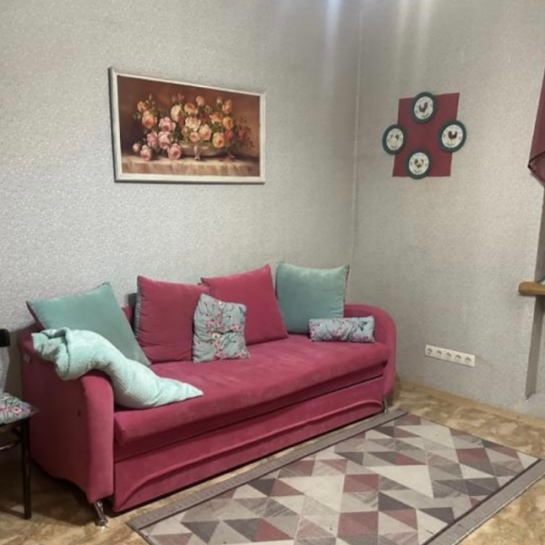 Фото Продам 2к в районе парка 1 Мая