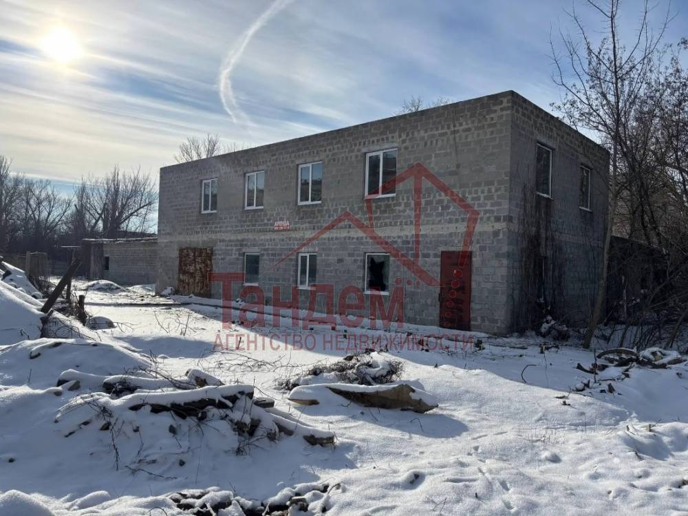 Фото Продажа Здание 1500м2 ул. Звейнека Здание в два этажа. Плюс идёт подвал. ✅Территория 50 сот. - Объект №381