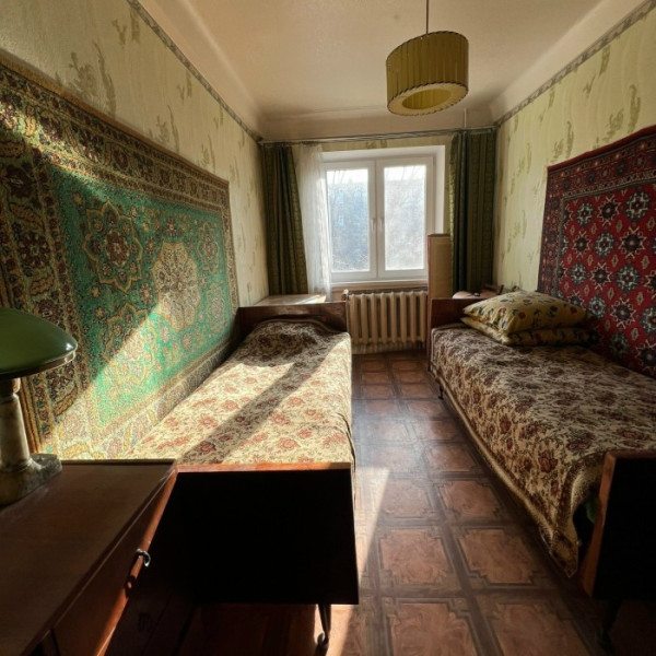 Фото № 6954 Продам 2х комн. квартиру в р-не АЖЭО