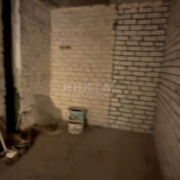 Фото Продам помещение 235 м2 в г. Луганск ул. Оборонная 2А