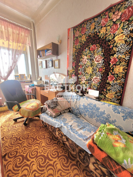 4-х комнатная квартира, улица Лутугинская 107, ID:1917222