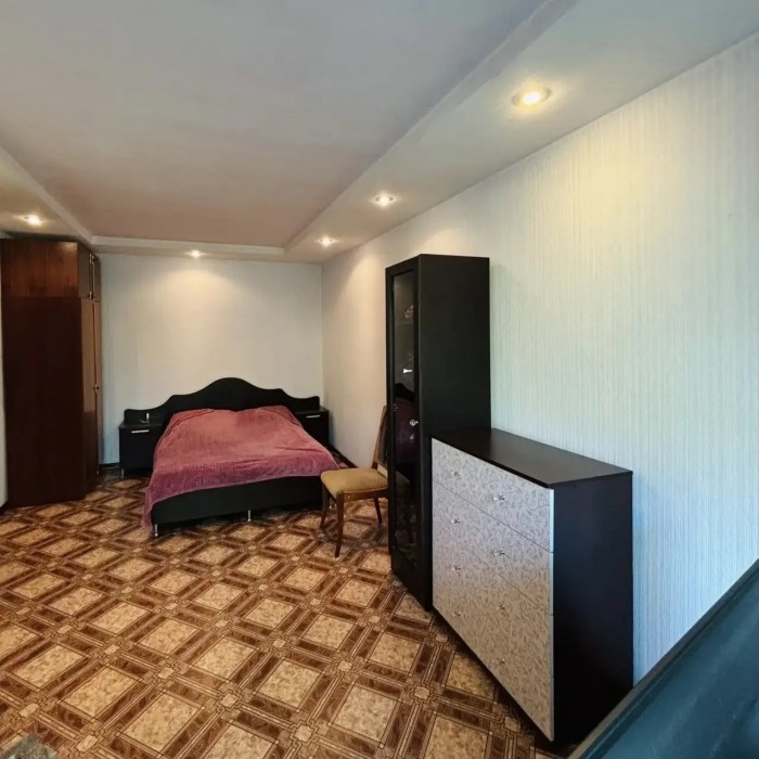 Фото Продам 1 комн. квартиру в р-не маг. "Фоксмарт"