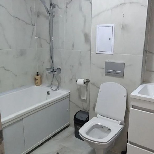 Фото Продам 3-х комн квартиру в Центре г Луганск ул Советская