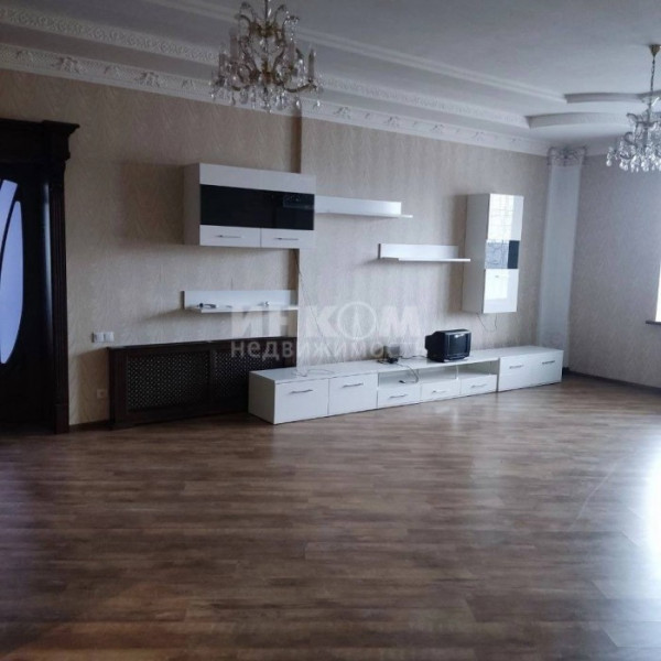 Фото продам шикарный дом на МРЭО 550м2