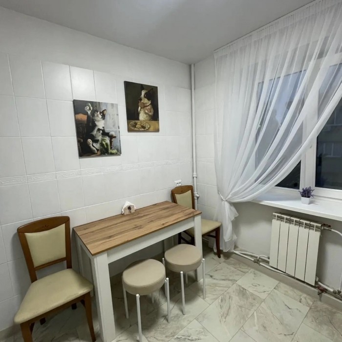 Фото Продам 2-х комн квартиру с АО в г Луганск кв ГБК