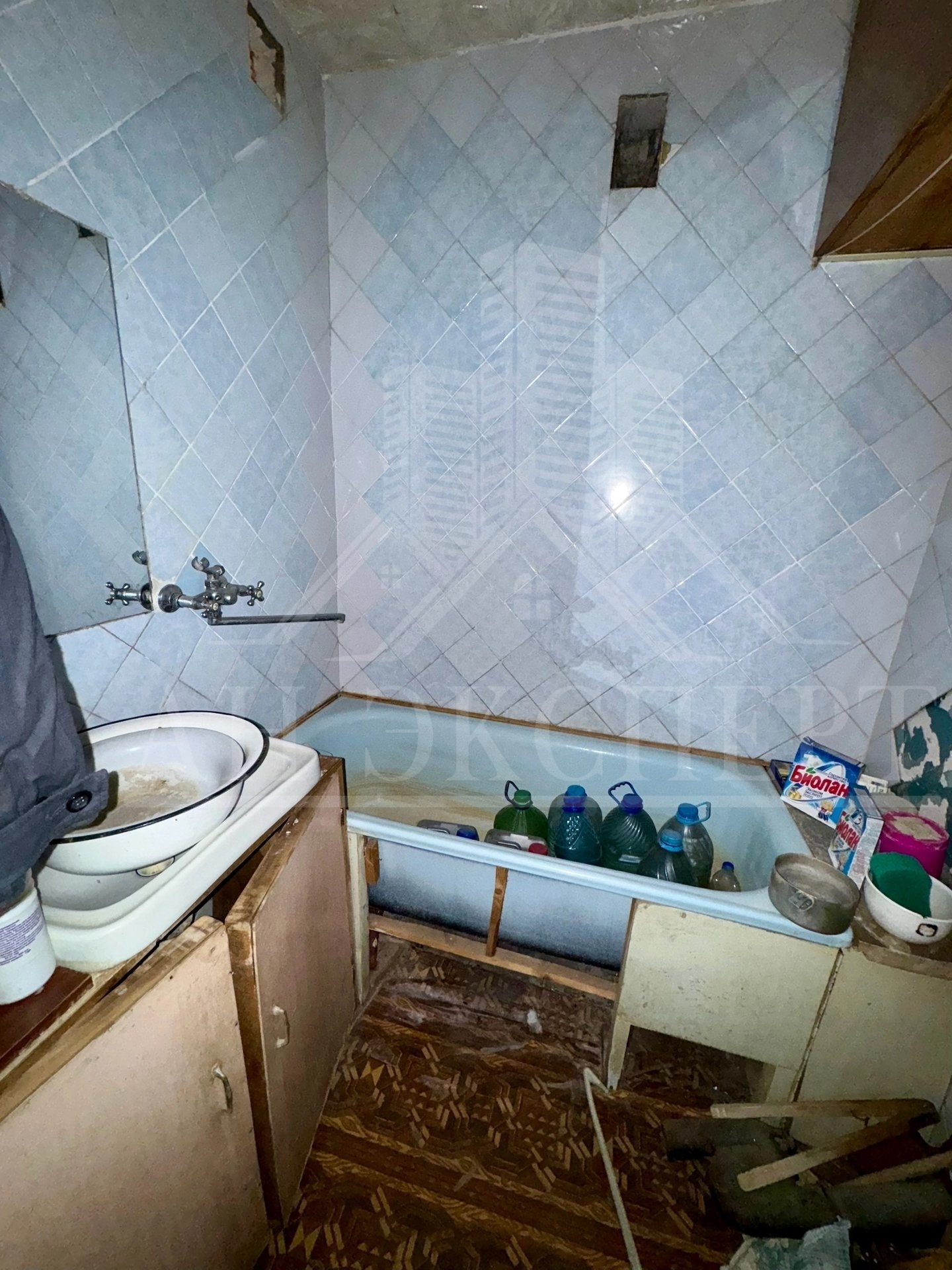 Фото Квартира г. Ирмино (ул. Лизы Чайкиной, д. 13)