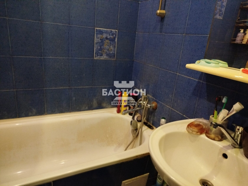 Фото 2-комнатная квартира, улица 30-летия Победы, 25 ID:2078876