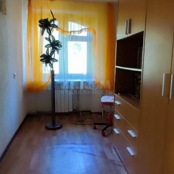 Фото Продам 3к квартиру на кв. Солнечный,3/5, а/о