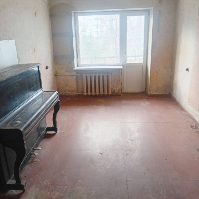 Фото Продам 2-х комнатную квартиру ул. 15- я линия ( самый центр)