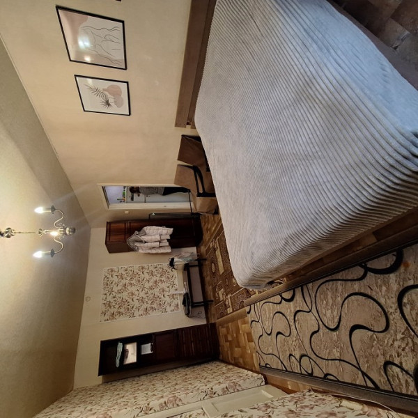 Фото Продам 2-х комн квартиру в г.Луганск ул.Челюскинцев