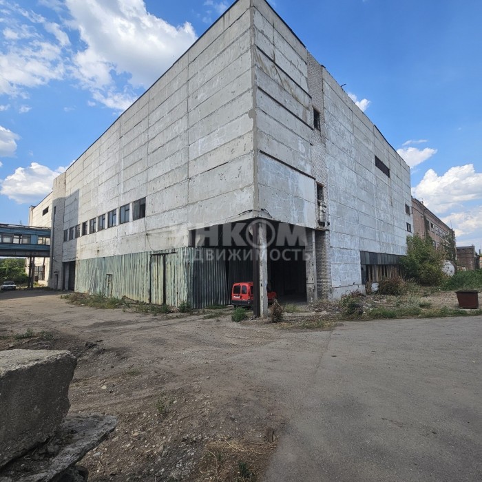 Продам произв/ складские помещения в г Луганск