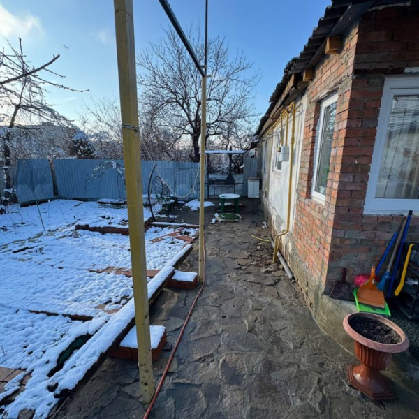 Фото Продается пол дома г. Луганск (Артемовский район, ул. Гоженко)