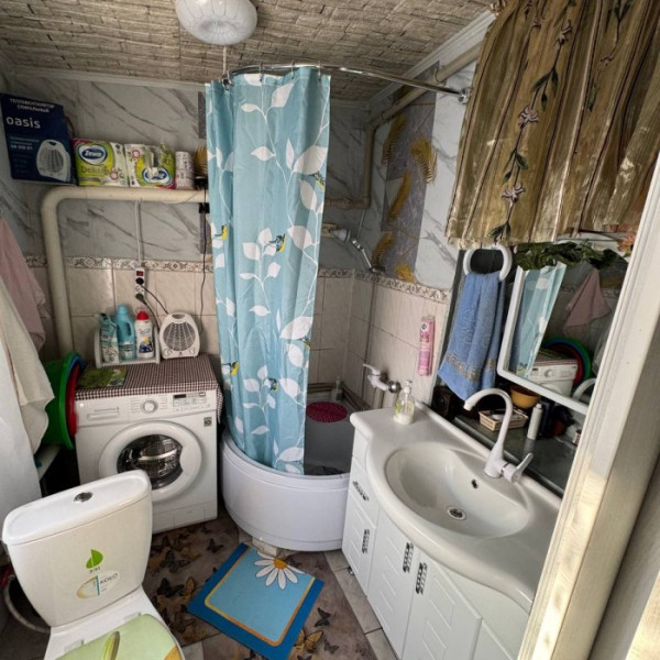 Фото Продается пол дома г. Луганск (Артемовский район, ул. Гоженко)