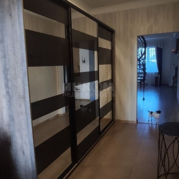 Фото Продам дом 319 м2 в городе Луганск улица Марленовская