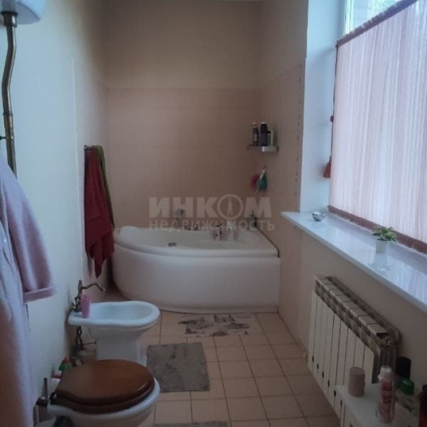 Фото Продам дом 319 м2 в городе Луганск улица Марленовская