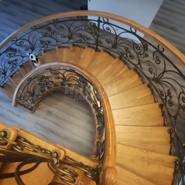 Фото Продам дом 319 м2 в городе Луганск улица Марленовская