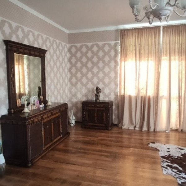 Фото Продам дом 319 м2 в городе Луганск улица Марленовская