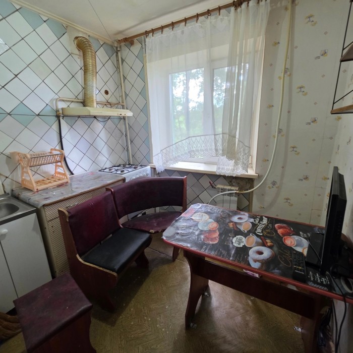 Фото Продам 3к кв. Комарова