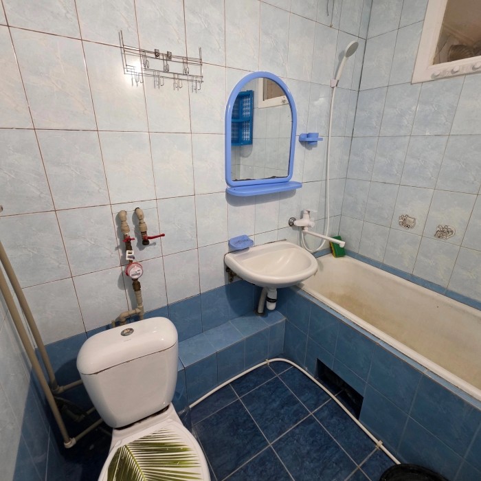 Фото Продам 3к кв. Комарова
