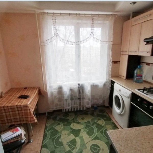 № 7140 Продам 2х комн. квартиру в р-не маг. &amp;quot;Спорттовары&amp;quot;