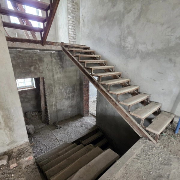 Фото Продам дом рн МРЭО ,370м2