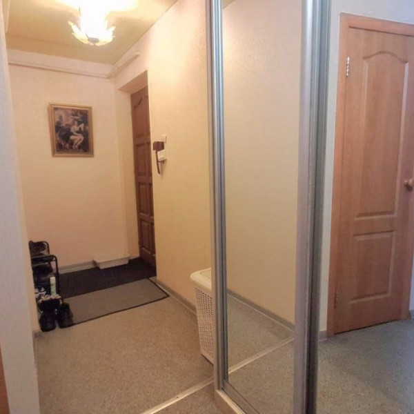 Фото Продам 2-комн квартиру на кв. Шевченко (парк Щорса) г. Луганска