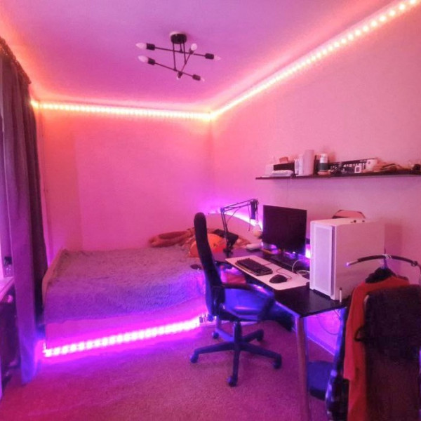 Фото Продам 2-комн квартиру на кв. Шевченко (парк Щорса) г. Луганска