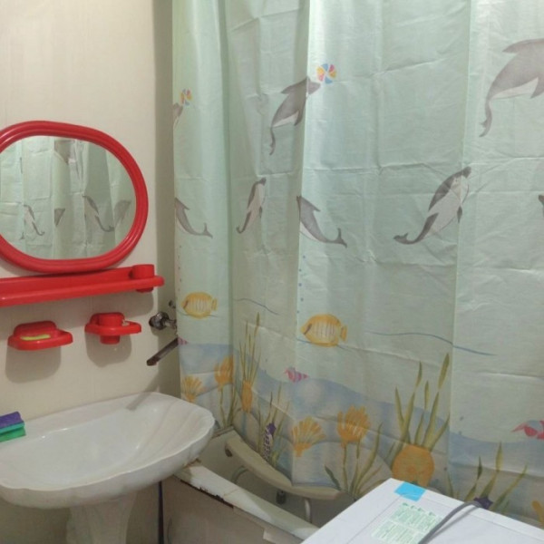 Фото Продам 2-комн. квартиру на кв. Левченко, г. Луганск.