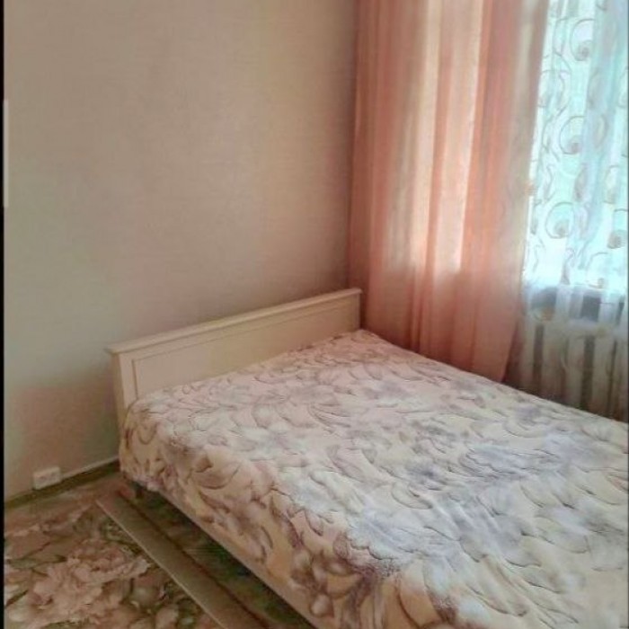 Фото Сдается 4х комн квартира на Городке Пархоменко, г. Луганск.