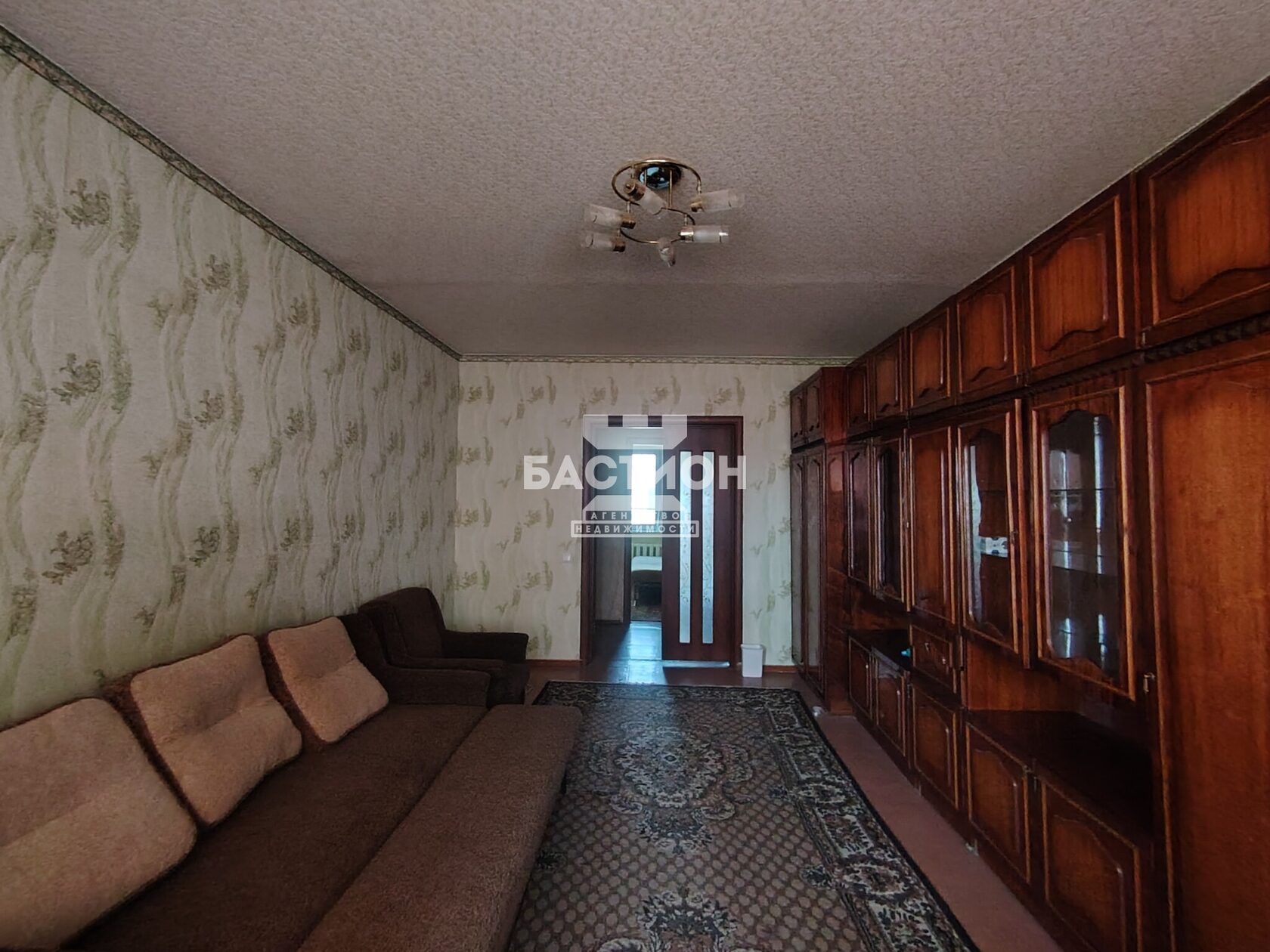 Фото 4-комнатная квартира, квартал Ольховский , 10, ID: 2239509