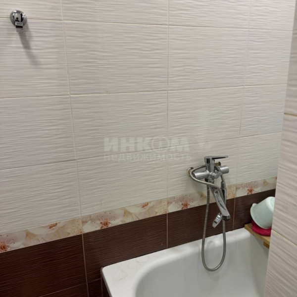 Фото Продам 1к на кВ. Шевченко