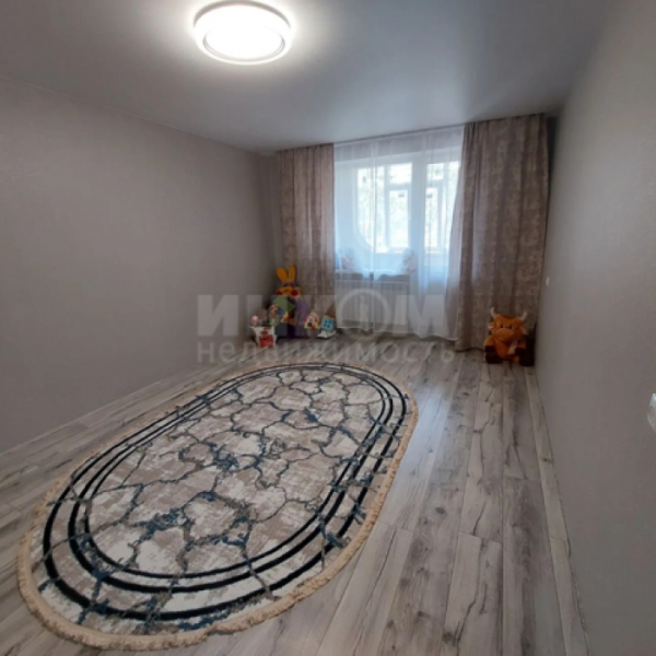 Фото Продам 2к квартиру на кв. Заречный 3/9эт