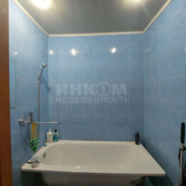 Фото Продам 2к квартиру на кв. Заречный 3/9эт