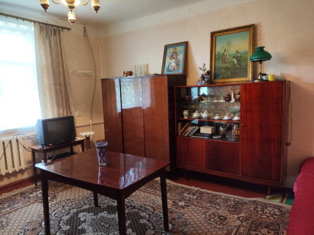 №844 Продаётся 2 комн. кв-ра, ул. Брестская, р-н площади Ленина.