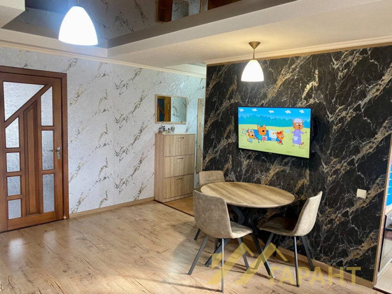 Фото 2-к квартира с индивидуальным отоплением г.Алчевск#1251