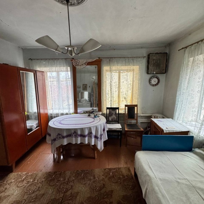 Фото Продам дом в центре Станицы Луганской, площадь 73,7 кв. м.