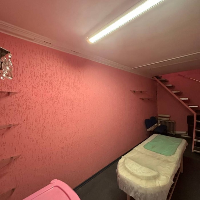 Фото Продам салон красоты, ул. Челюскинцев, р-н СШ № 17