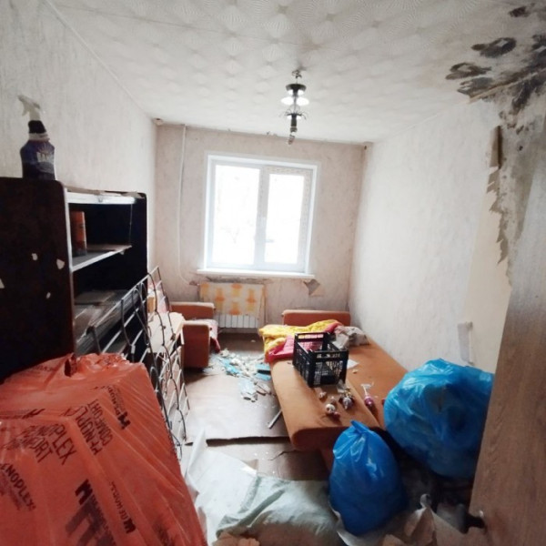 Продам 3- х комнатную квартиру на кв. Ватутина