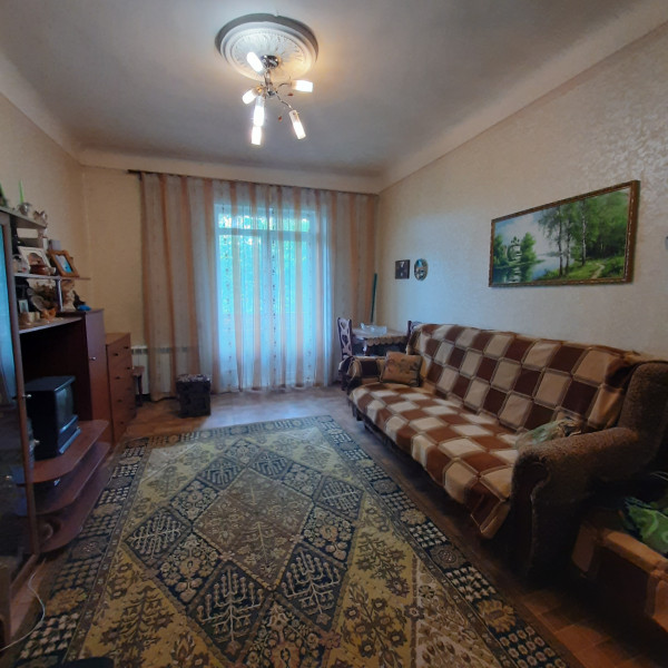 №775 Продаётся 2 комн.кв-ра, ул. Интернациональная, р-н супермаркета “Киевский”