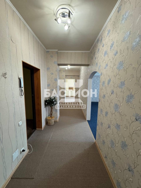 Фото 2-х комнатная квартира, ул. Ленинградская 50, ID:2103111