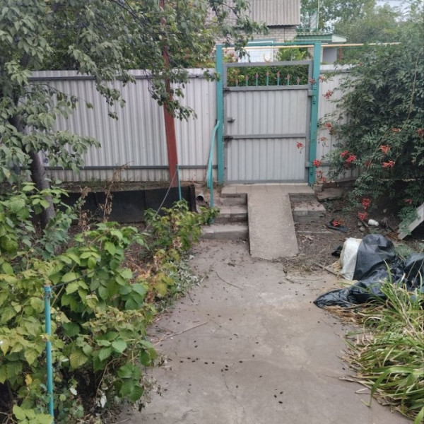 Фото № 6716 Продам 1/2 дома в Перевальске