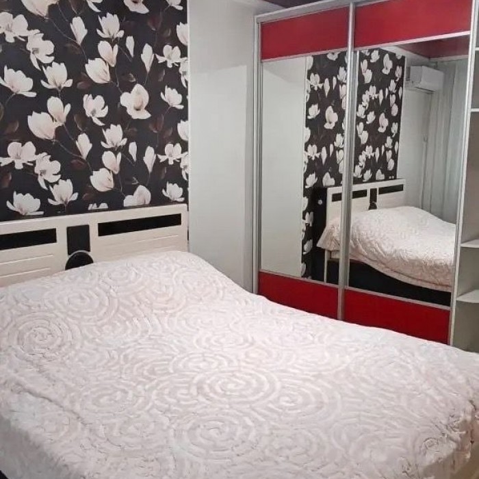 Фото Продам 4х. комнатную квартиру кв. Ольховский 16.