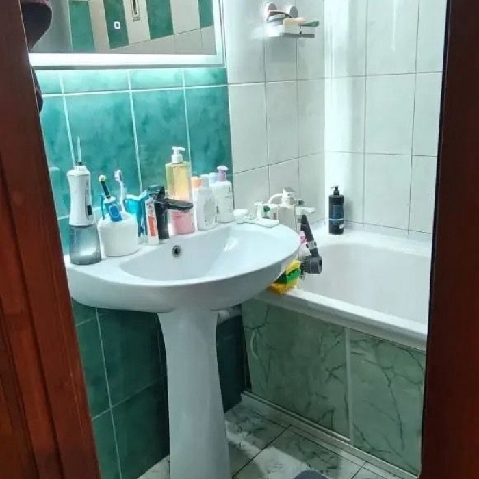 Фото Продам 4х. комнатную квартиру кв. Ольховский 16.
