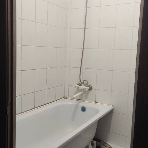 Фото Продам 2 х комнатную квартиру кВ Гагарина